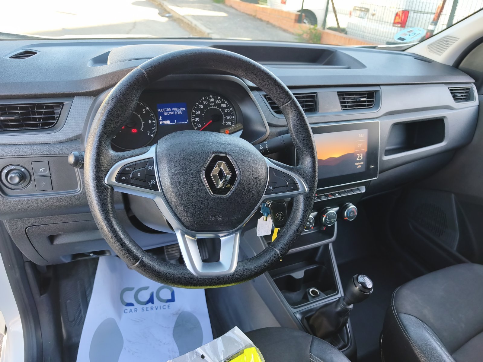 RENAULT KANGOO 2 PLAZAS 10