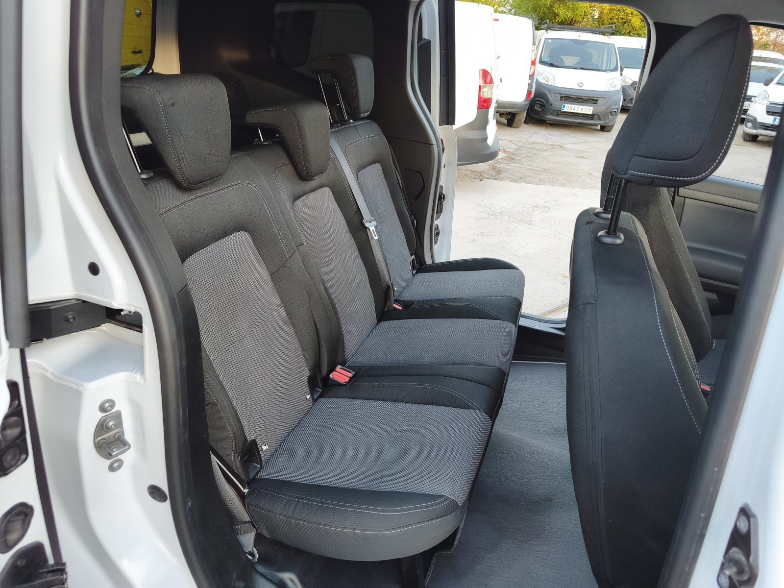 MERCEDES CITAN 5 PLAZAS 11