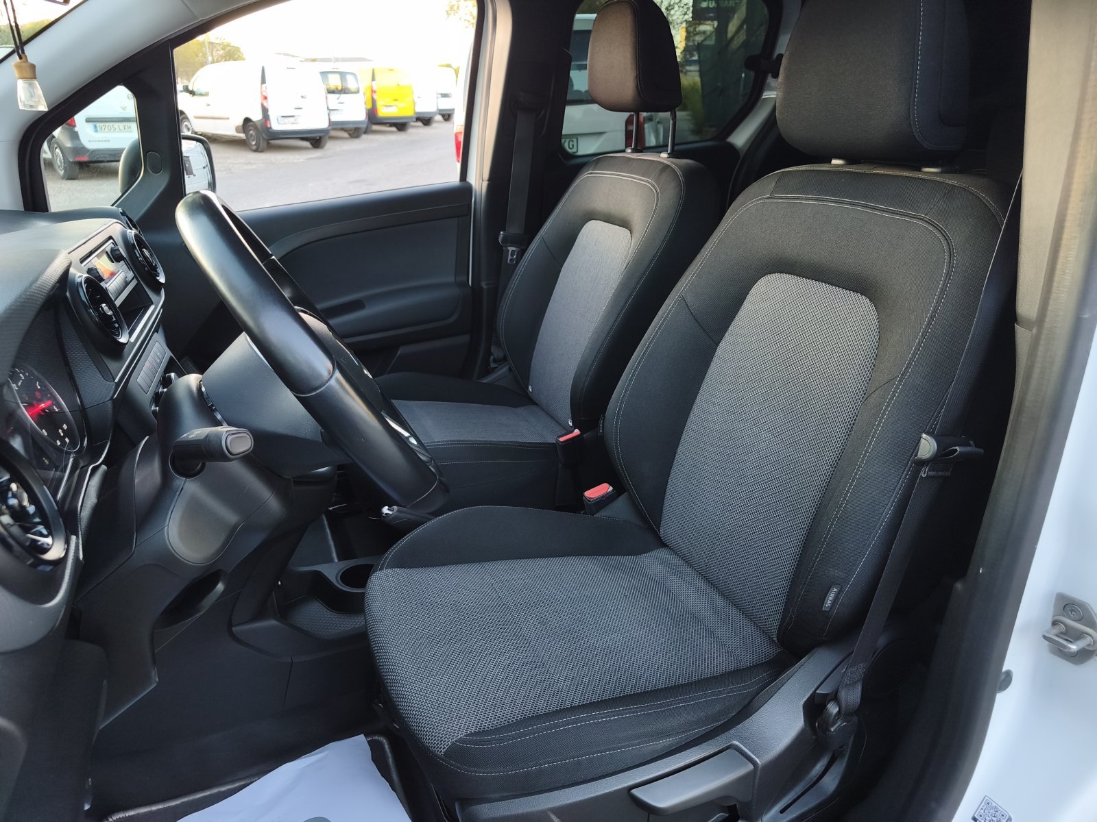 MERCEDES CITAN 5 PLAZAS 14