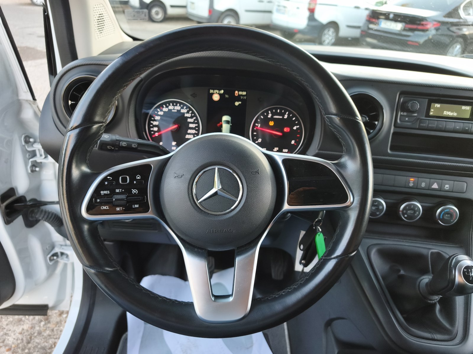 MERCEDES CITAN 5 PLAZAS 15