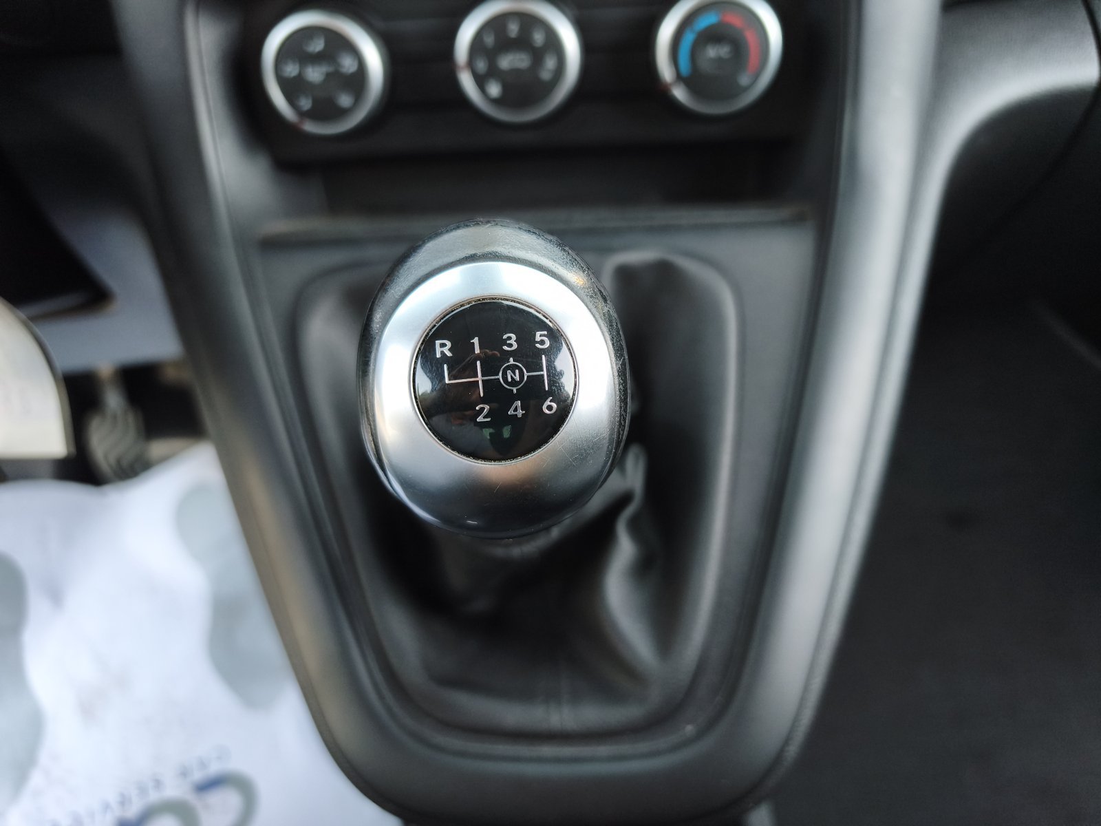 MERCEDES CITAN 5 PLAZAS 19