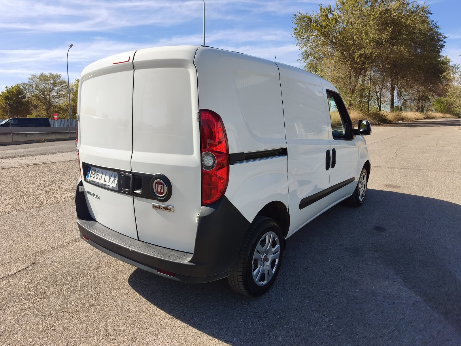 FIAT DOBLO 2 PLAZAS 9