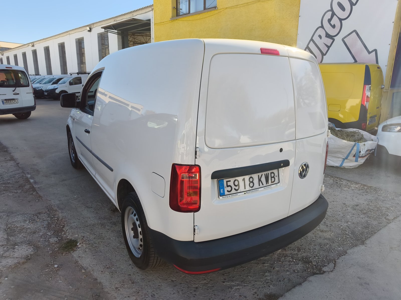 VOLKSWAGEN CADDY GNC 2 PLAZAS 5