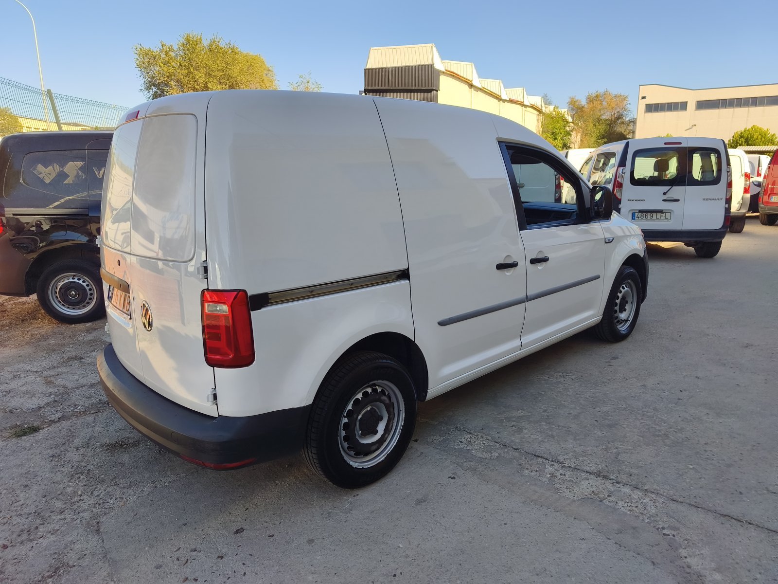VOLKSWAGEN CADDY GNC 2 PLAZAS 8