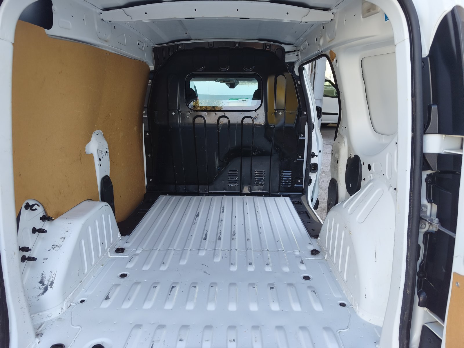 RENAULT KANGOO 2 PLAZAS 10