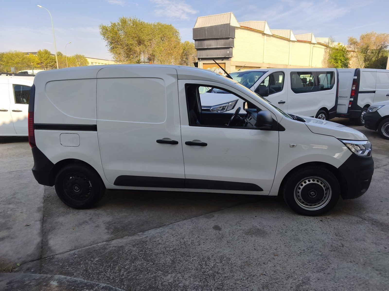 RENAULT KANGOO 2 PLAZAS 8