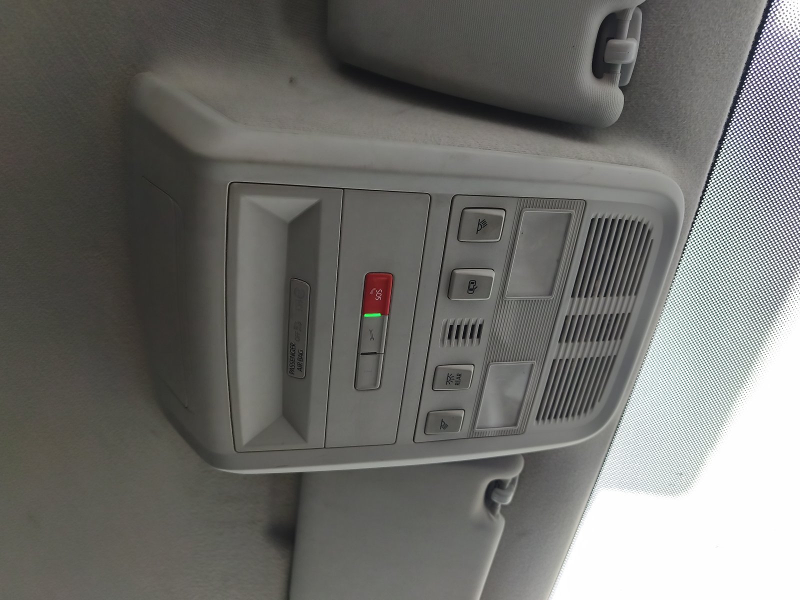 VOLKSWAGEN TRANSPORTER 3 PLAZAS 4 MOTION 14