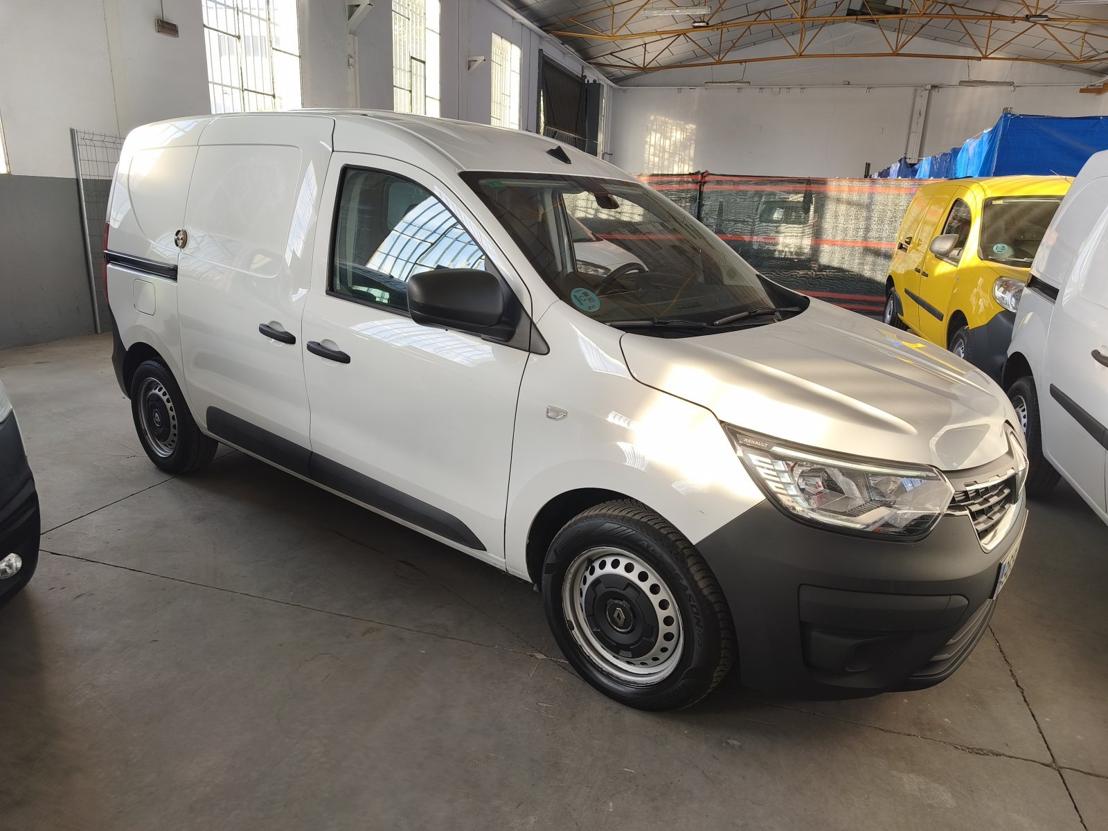 RENAULT KANGOO 2 PLAZAS 8