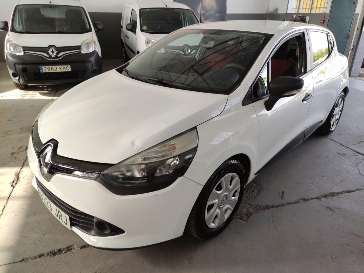 RENAULT CLIO VAN 2016 EURO 6 2 