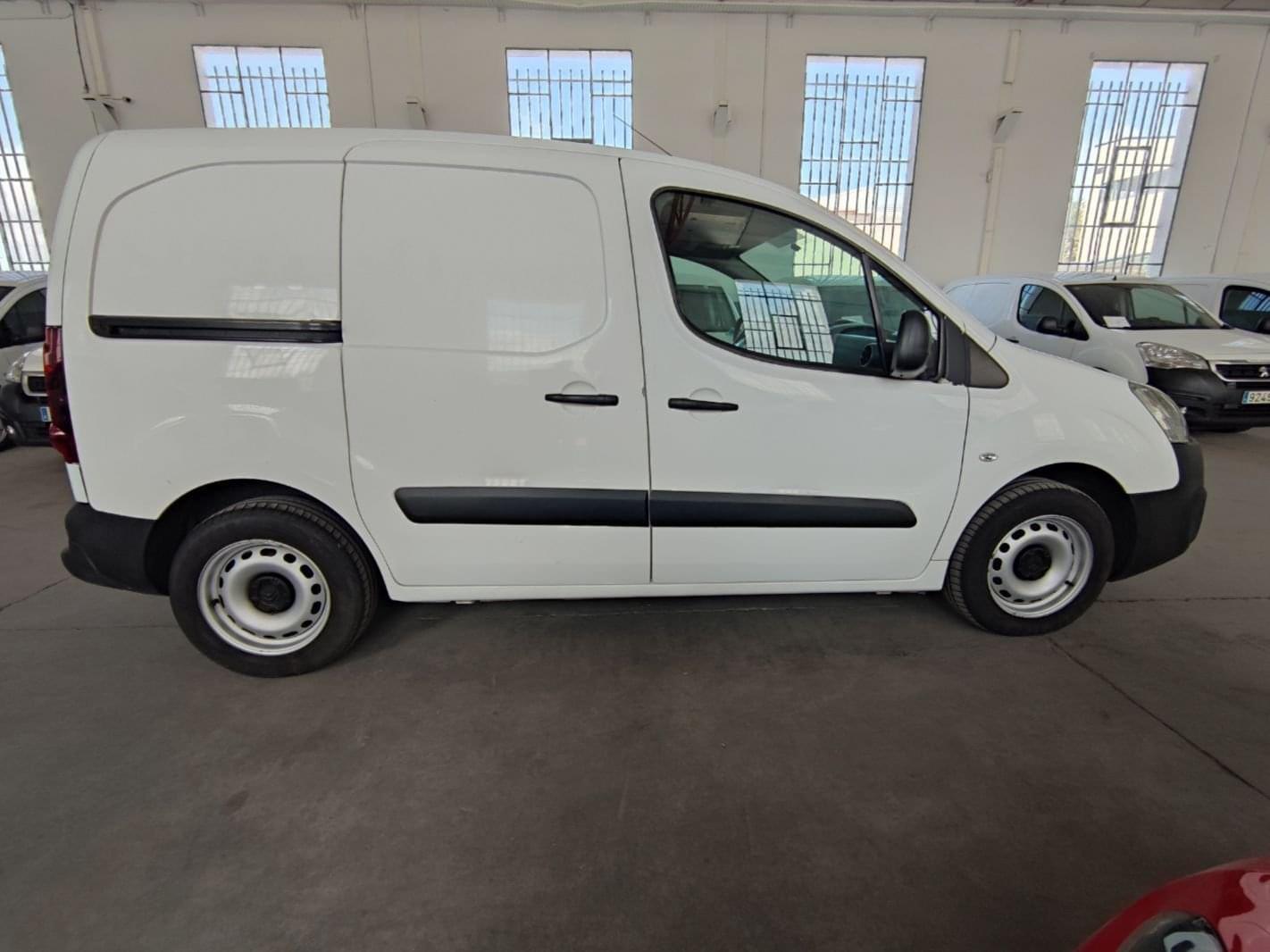 CITROEN BERLINGO 2 PLAZAS 2017 90CV E6 3