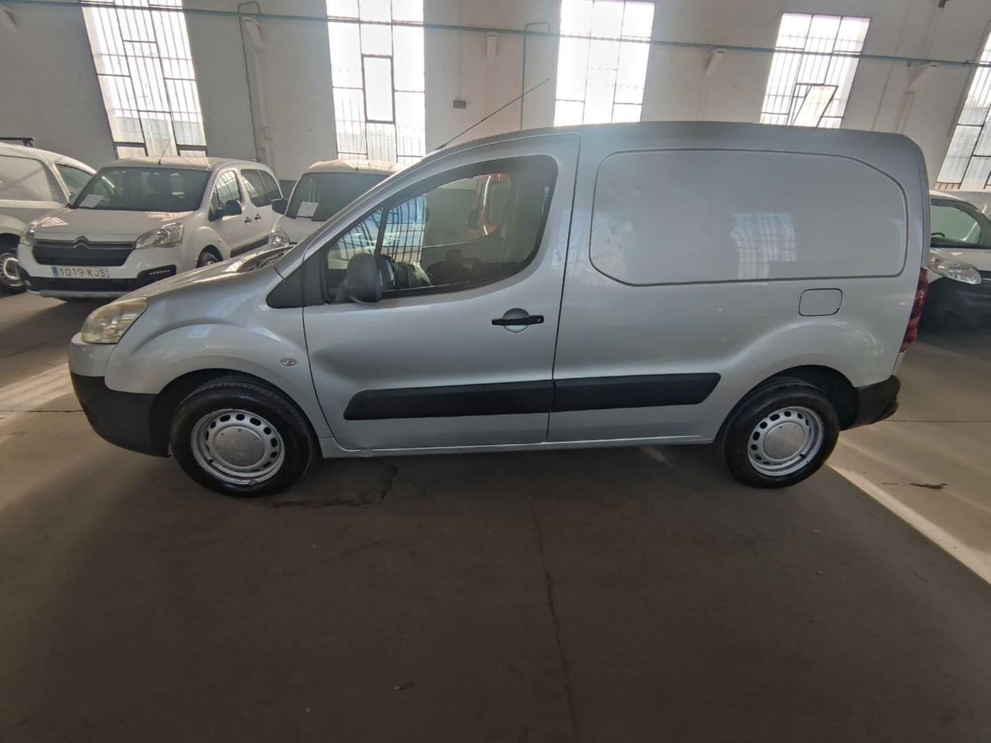 PEUGEOT PARTNER 2 PLAZAS 2012 75CV 4 
