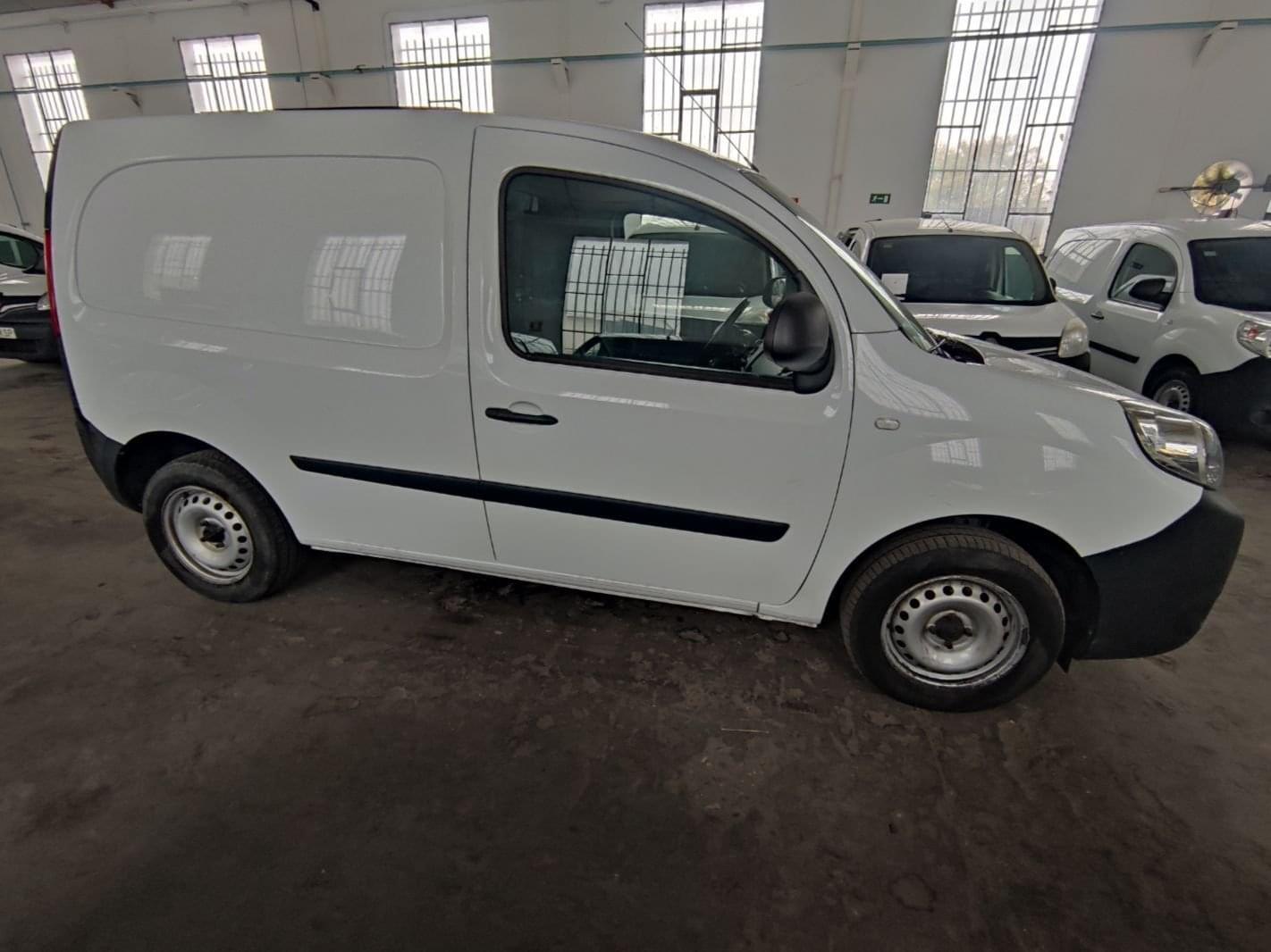 RENAULT KANGOO 2 PLAZAS 2016 E6 8 