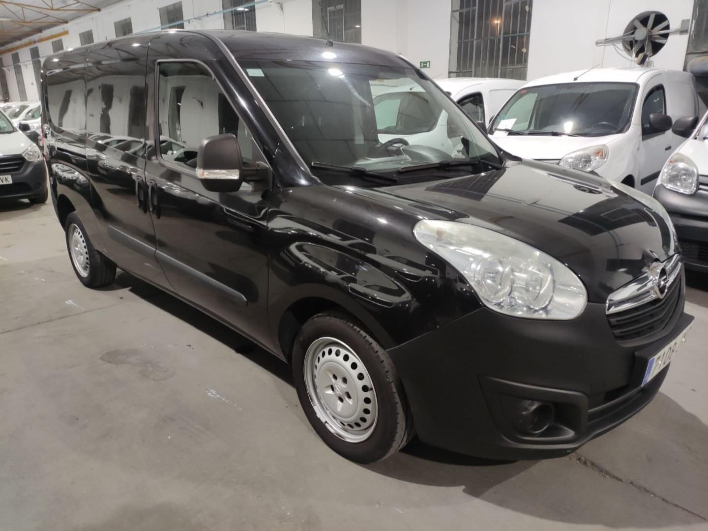 OPEL COMBO LARGO 2017 95CV E6 2 
