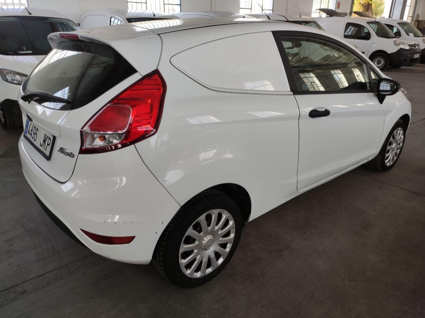 FORD FIESTA VAN 2 PLAZAS 2015 75CV E6 6 