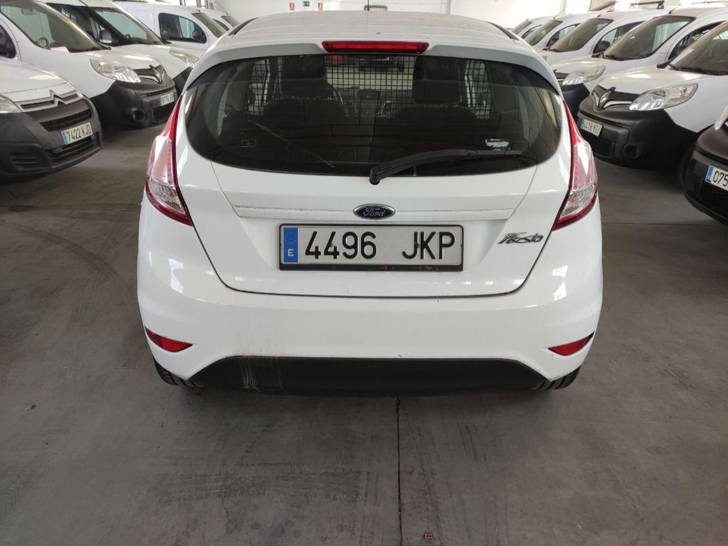 FORD FIESTA VAN 2 PLAZAS 2015 75CV E6 7 