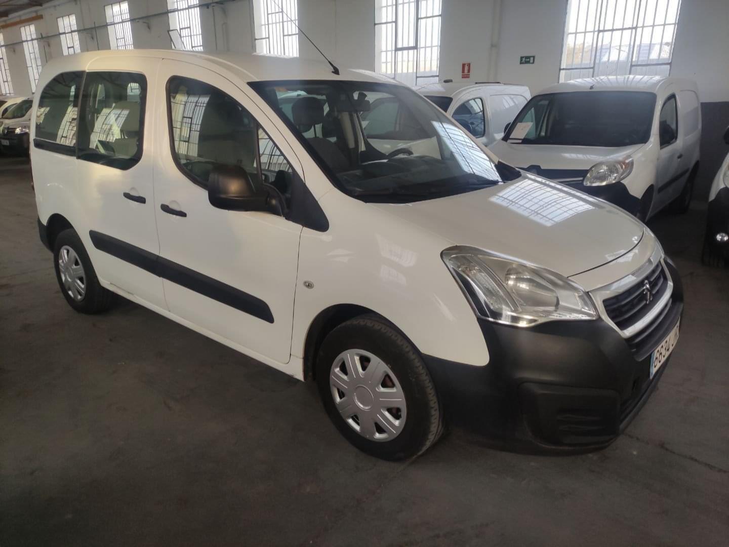PEUGEOT PARTNER 5 PLAZAS 2016 75 2 