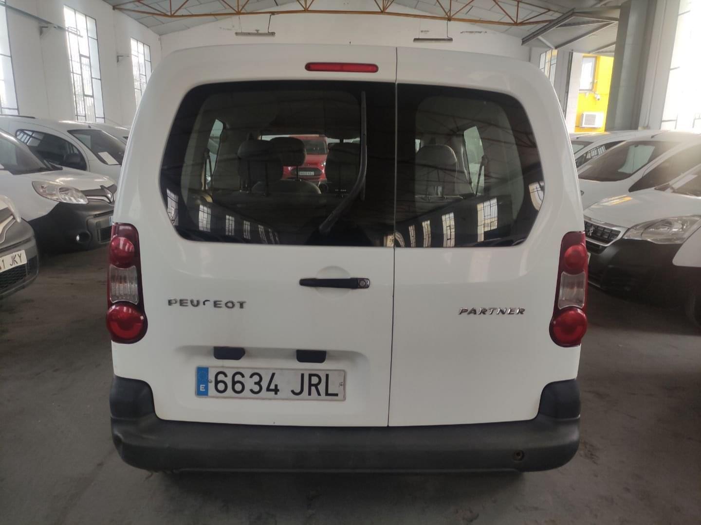 PEUGEOT PARTNER 5 PLAZAS 2016 75 4 