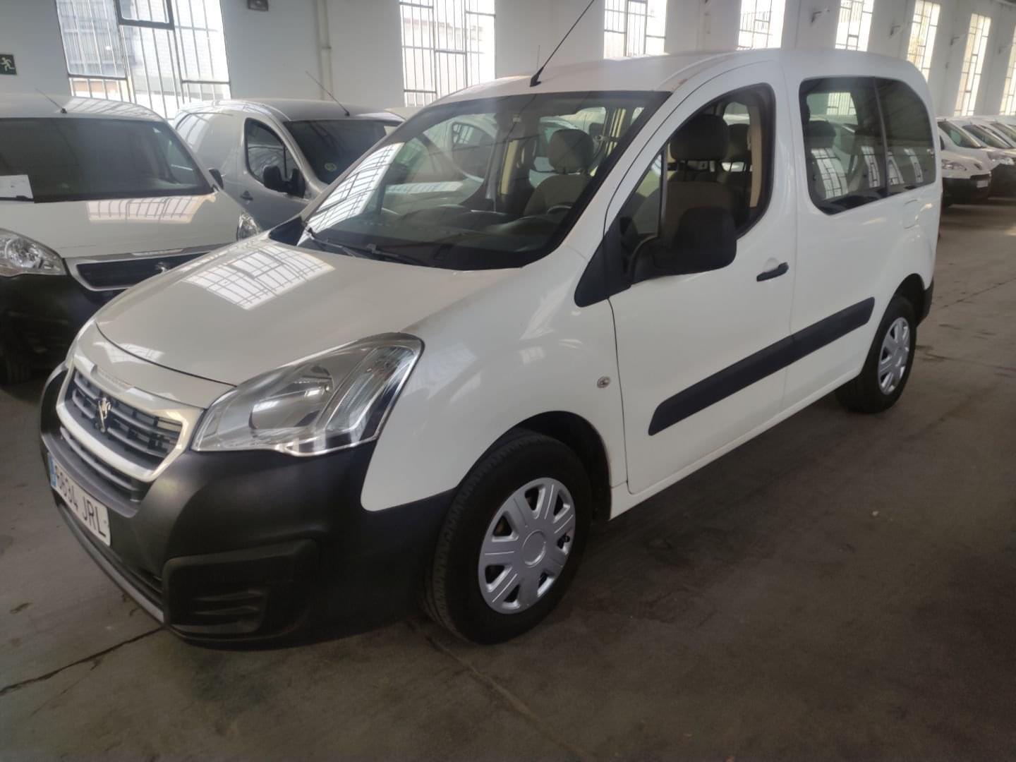 PEUGEOT PARTNER 5 PLAZAS 2016 75 8 