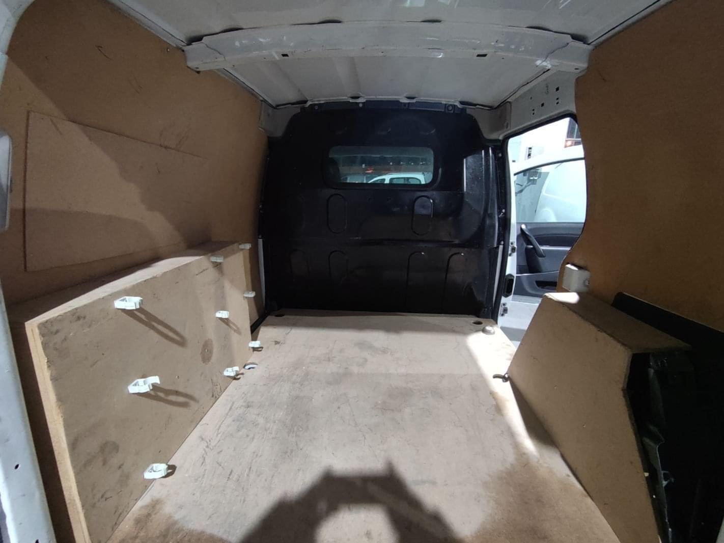 RENAULT KANGOO 2 PLAZAS 2017 75 E6 10 