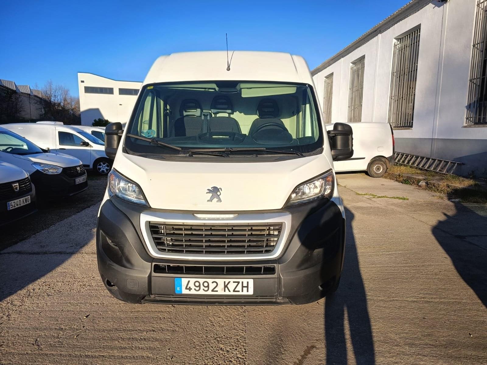 PEUGEOT BOXER  3 PLAZAS L3H2 2.0 3 