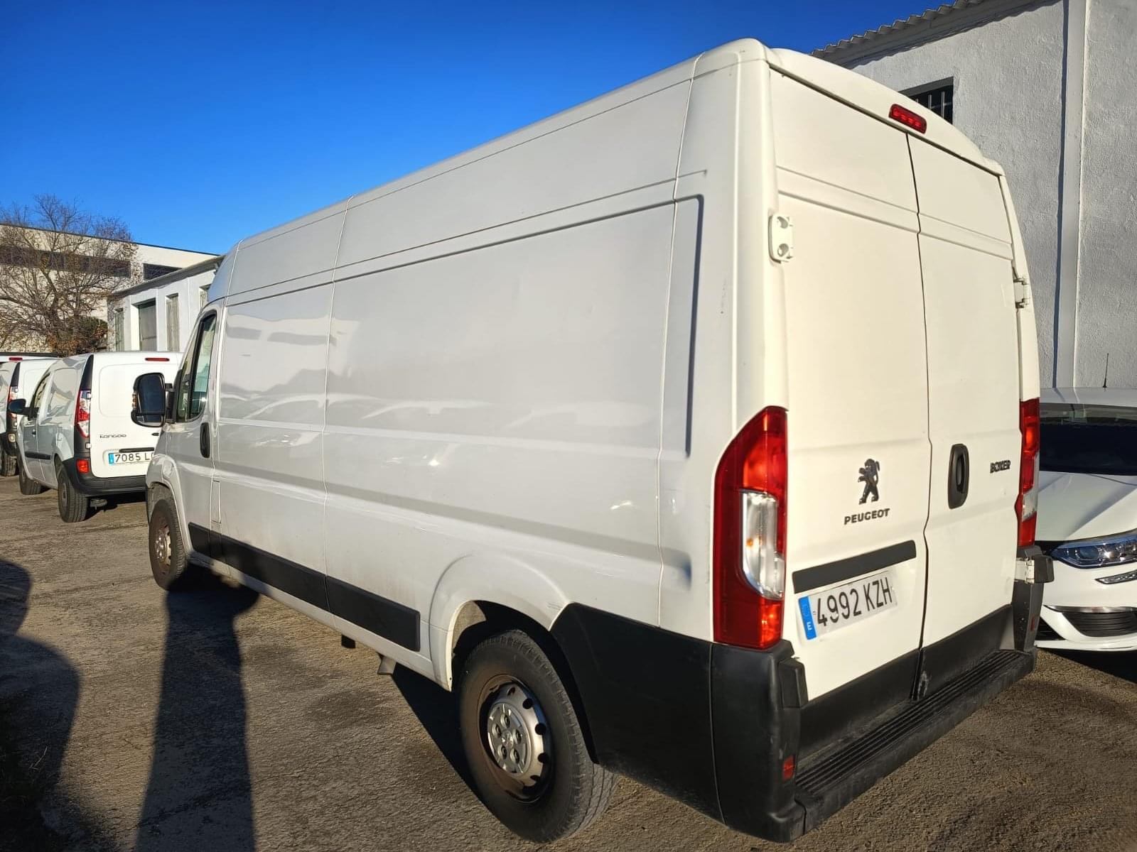 PEUGEOT BOXER  3 PLAZAS L3H2 2.0 7 