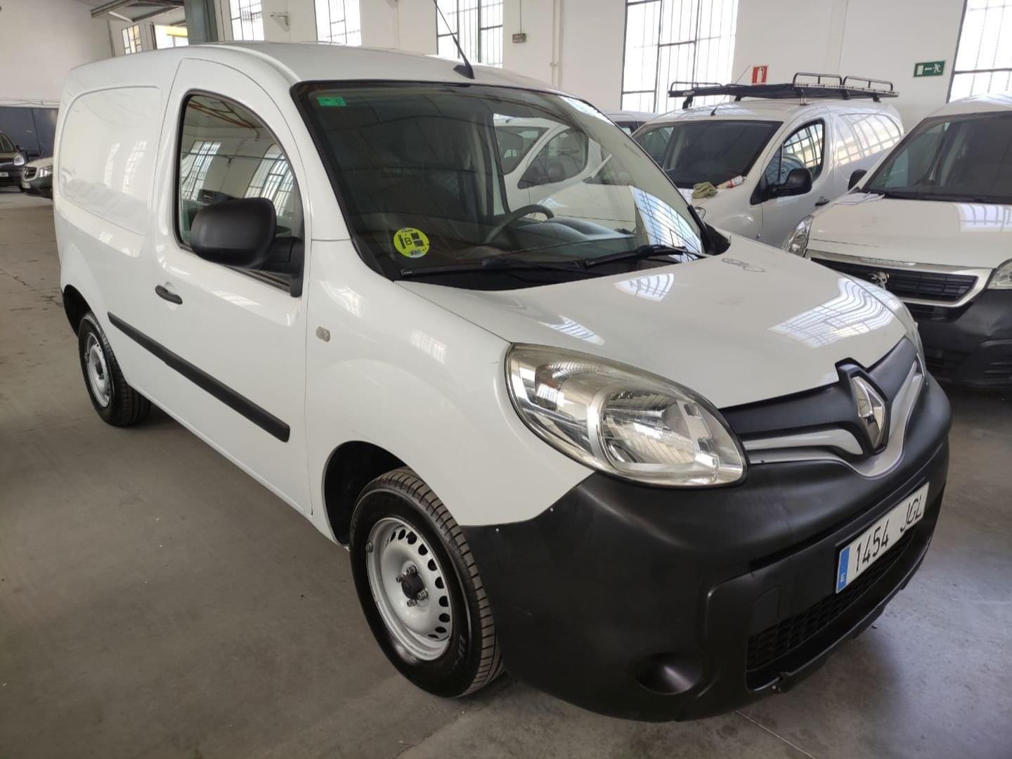 imagen de RENAULT KANGOO 2 PLAZAS 2015 75CV FURGON TALLER - REF: 00023
