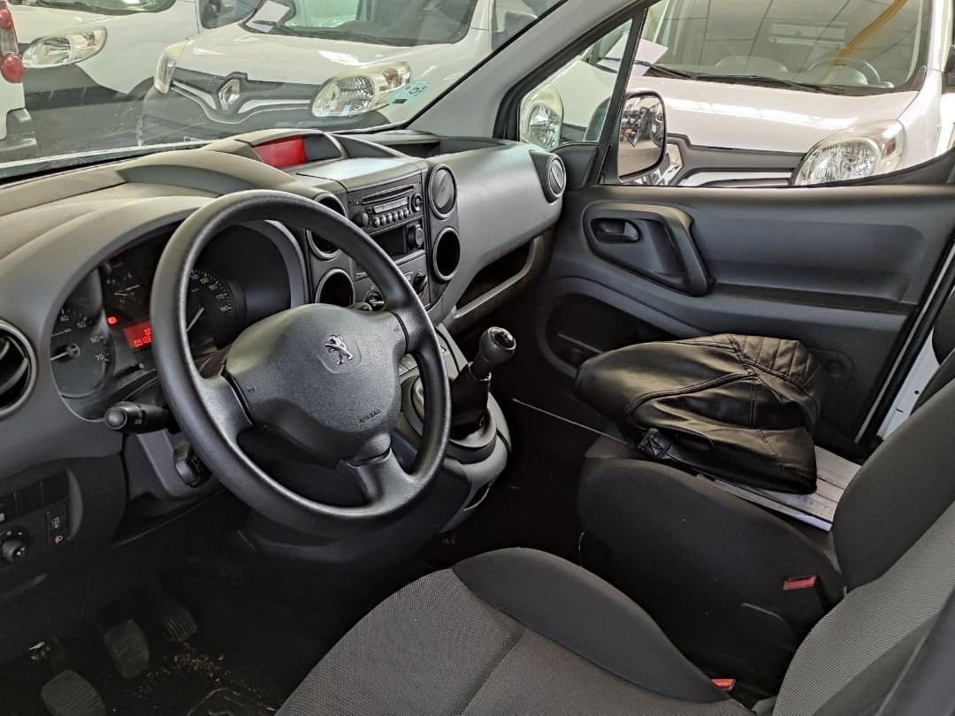 PEUGEOT PARTNER 2 PLAZAS 2017 75CV 9 