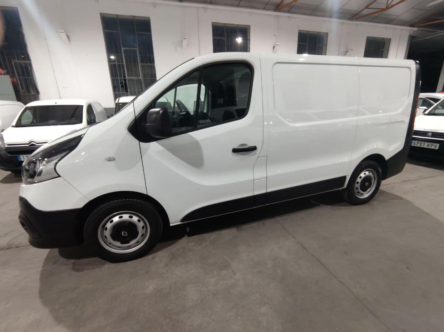 RENAULT TRAFIC 3 PLAZAS 2018 145CV E6 5 