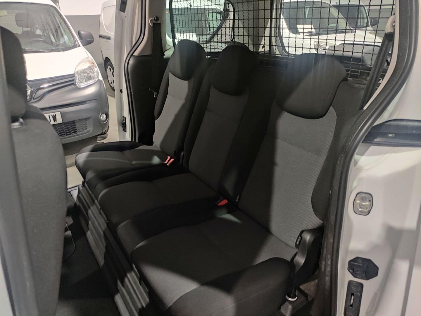PEUGEOT PARTNER COMBI 5 PLAZAS 2017 75 E6 13 