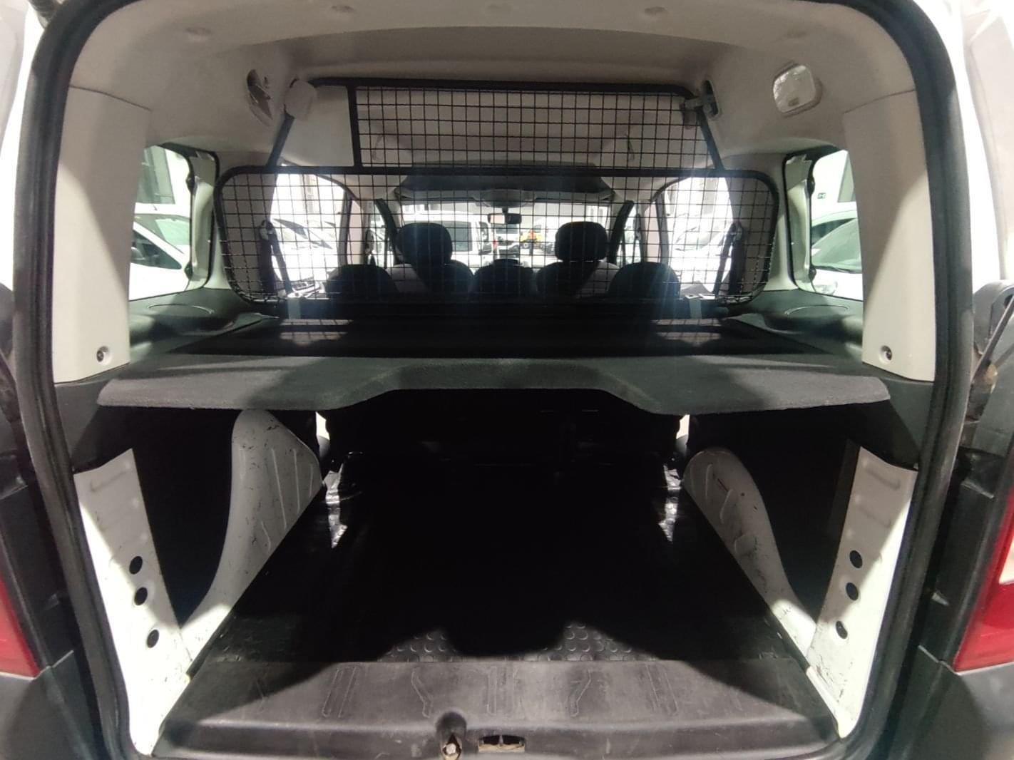 PEUGEOT PARTNER COMBI 5 PLAZAS 2017 75 E6 14 