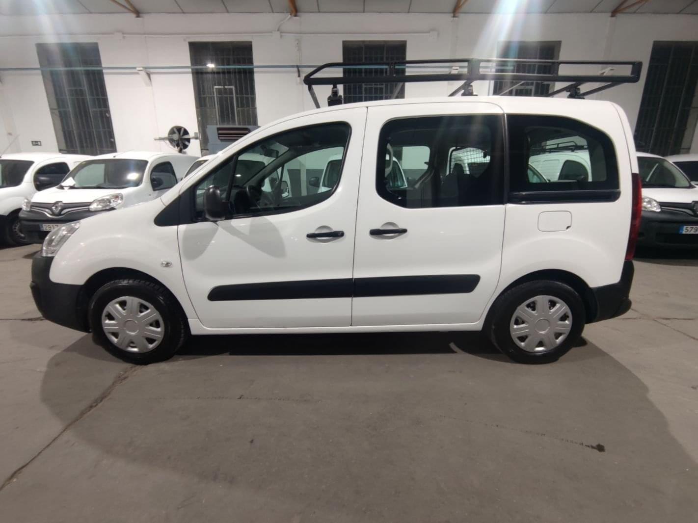 PEUGEOT PARTNER COMBI 5 PLAZAS 2017 75 E6 4 