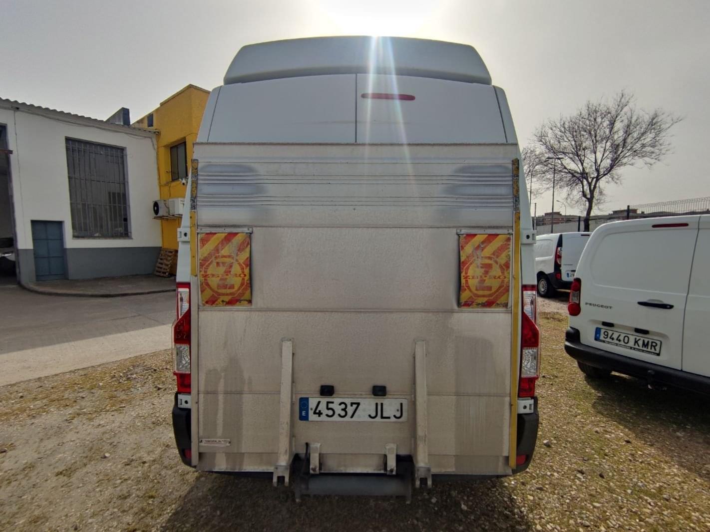 RENAULT MASTER L4 HIPER ELEVADA TRAMPILLA 2 