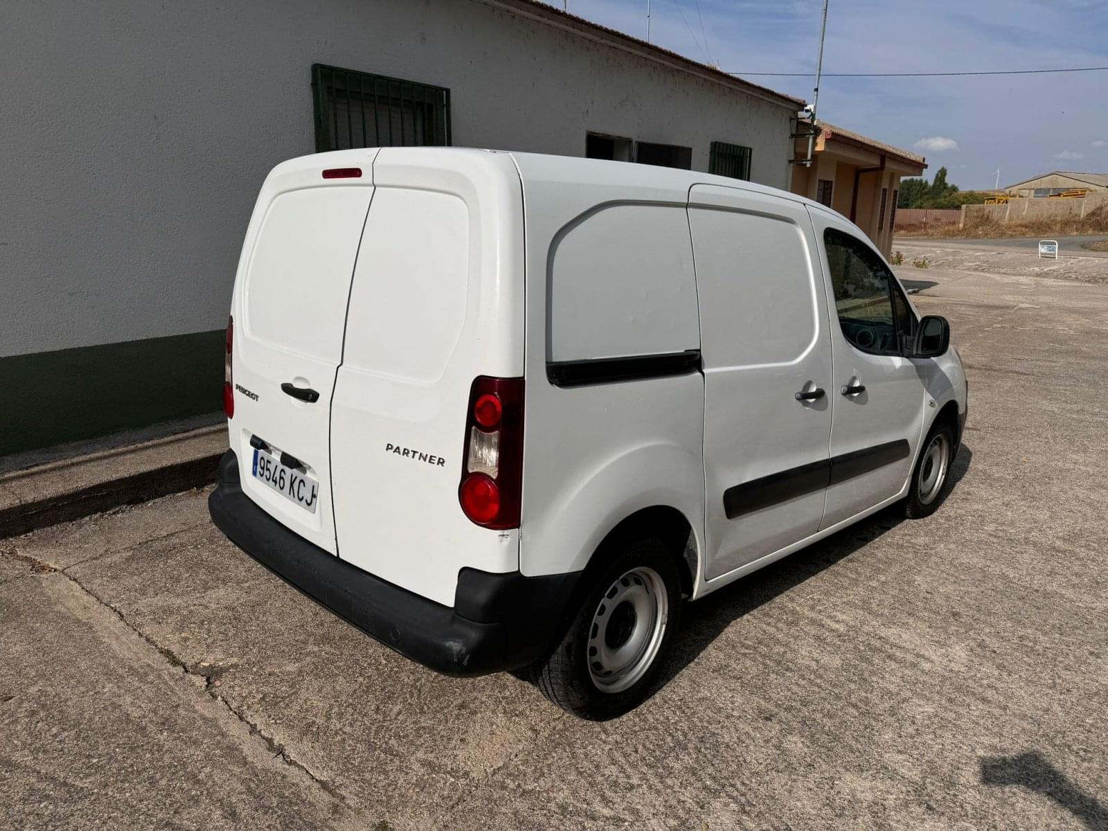 PEUGEOT PARTNER (*) FURGÓN CONFORT L1 1.6 BLUEHDI 75 3 