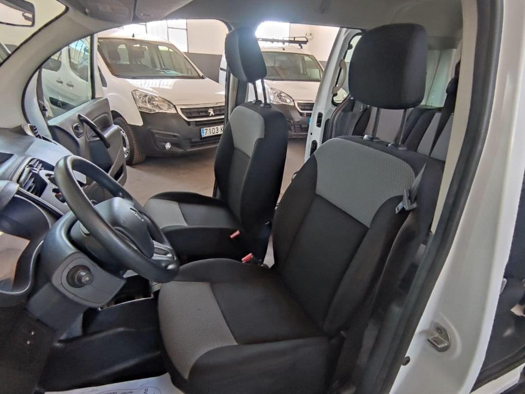 RENAULT KANGOO COMBI 2018 5 PLAZAS EURO 6 90CV 8 
