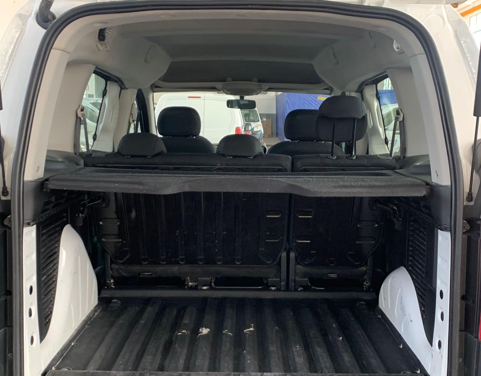 PEUGEOT PARTNER COMBI 5 PLAZAS 2017 DIÉSEL 75CV (55KW) E6 11 