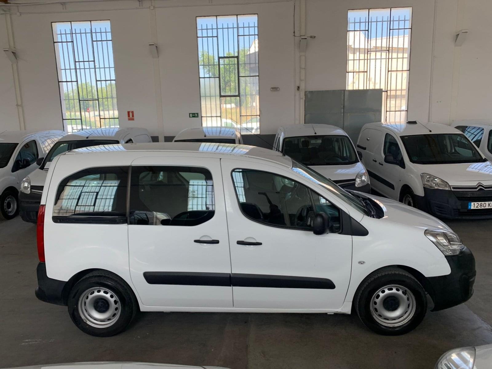 PEUGEOT PARTNER COMBI 5 PLAZAS 2017 DIÉSEL 75CV (55KW) E6 3 
