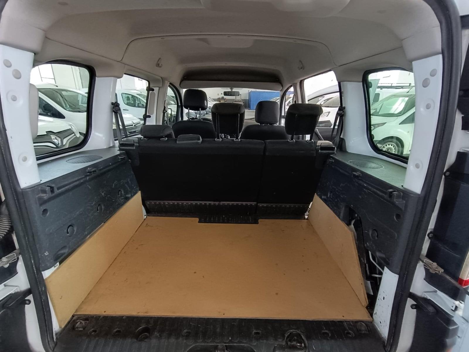 RENAULT KANGOO 1.5 DCI 75 ENERGY PROFES. COMBI M1-AF E 10 