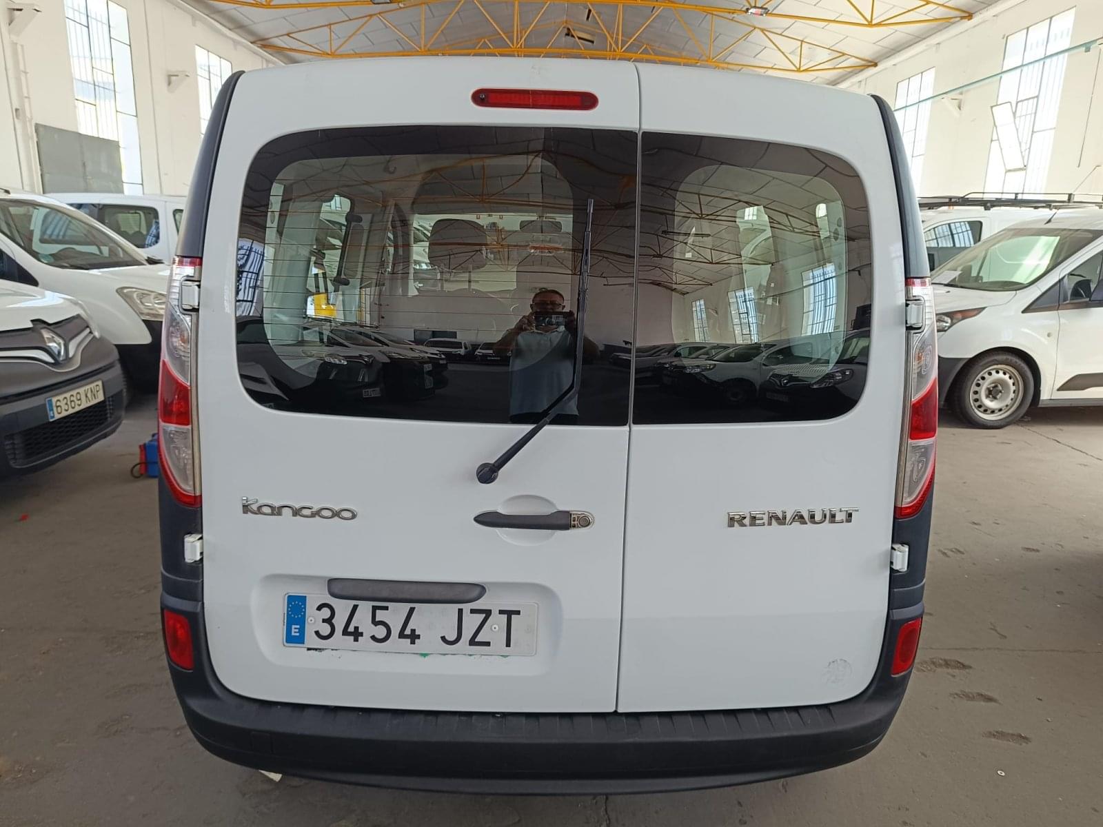 RENAULT KANGOO 1.5 DCI 75 ENERGY PROFES. COMBI M1-AF E 7 