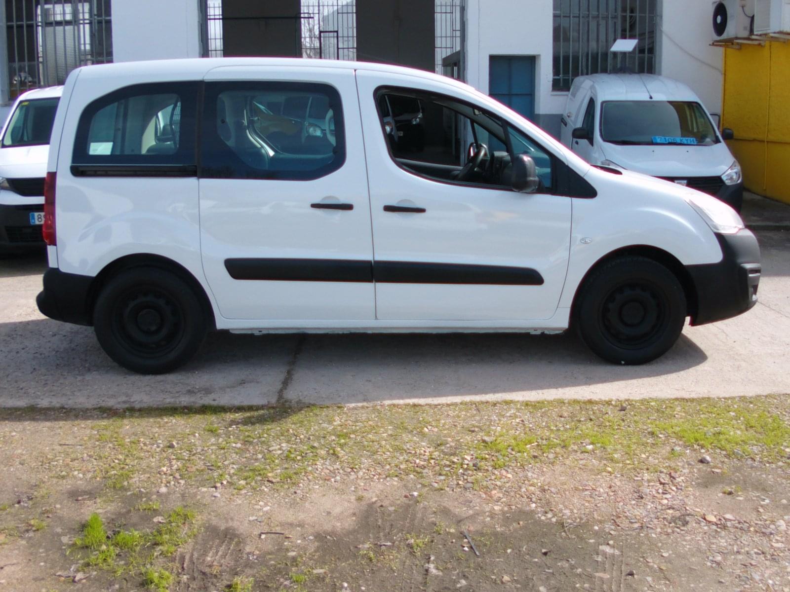 PEUGEOT PARTNER 2017 100CV 9 