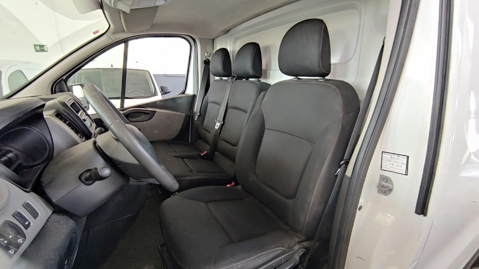 RENAULT TRAFIC 1.6 DCI 70KW PANEL VAN 27 L1H1 E6 (95CV) 10 