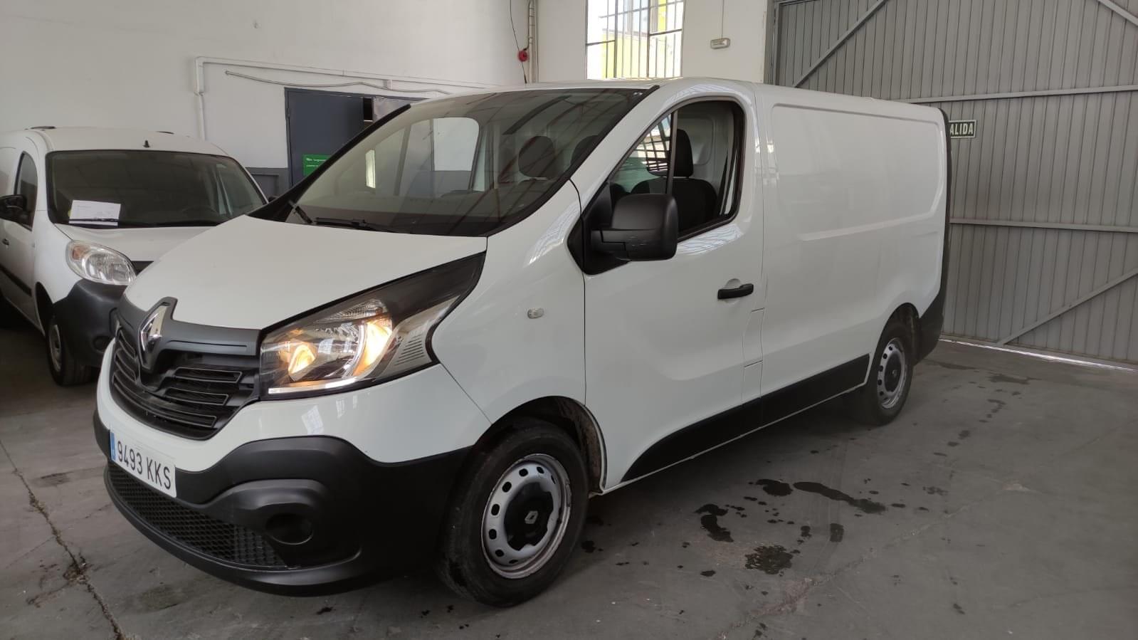RENAULT TRAFIC 1.6 DCI 70KW PANEL VAN 27 L1H1 E6 (95CV) 4 