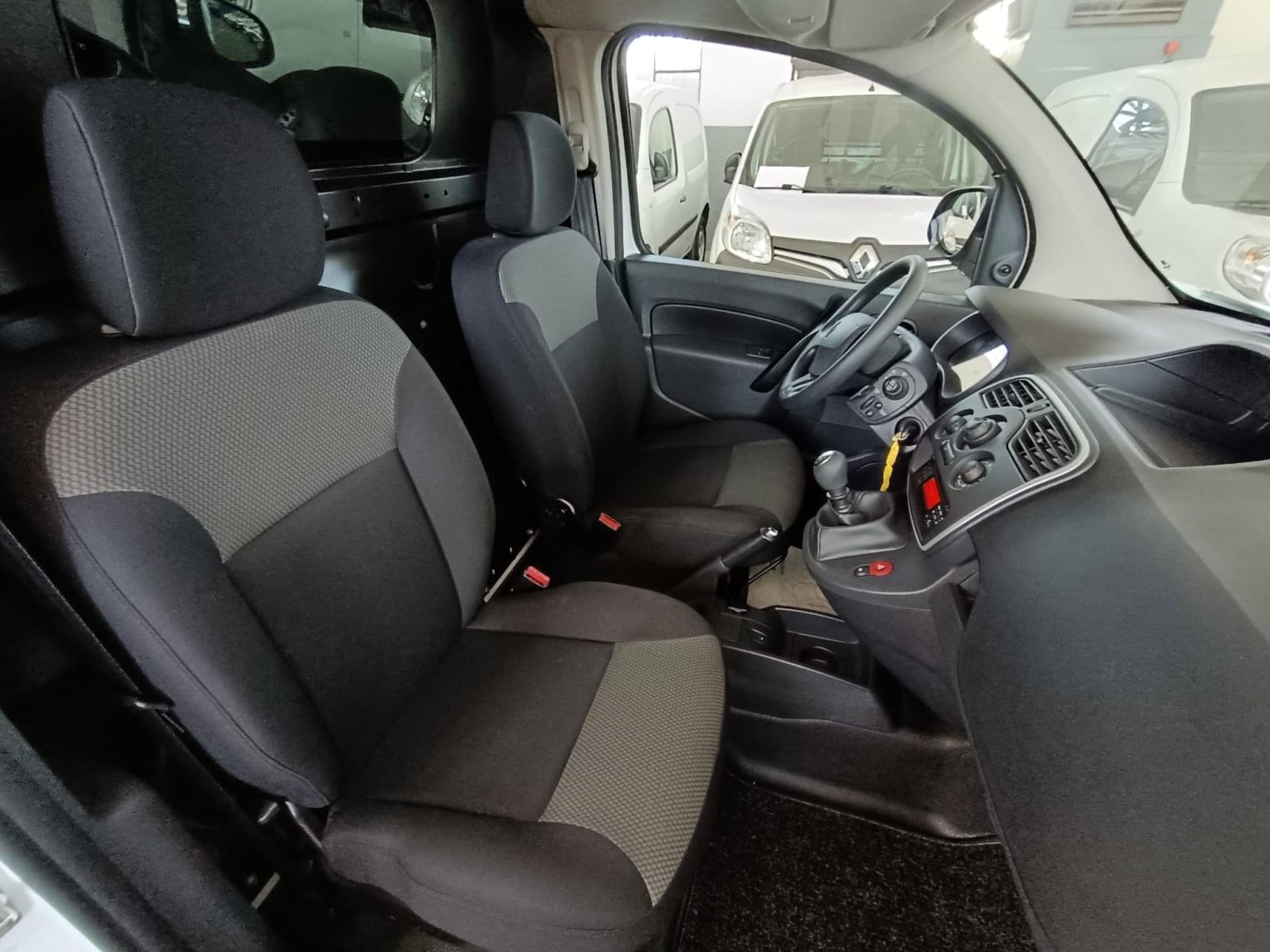 RENAULT KANGOO 1.5 DCI 75 PROFESIONAL 11 