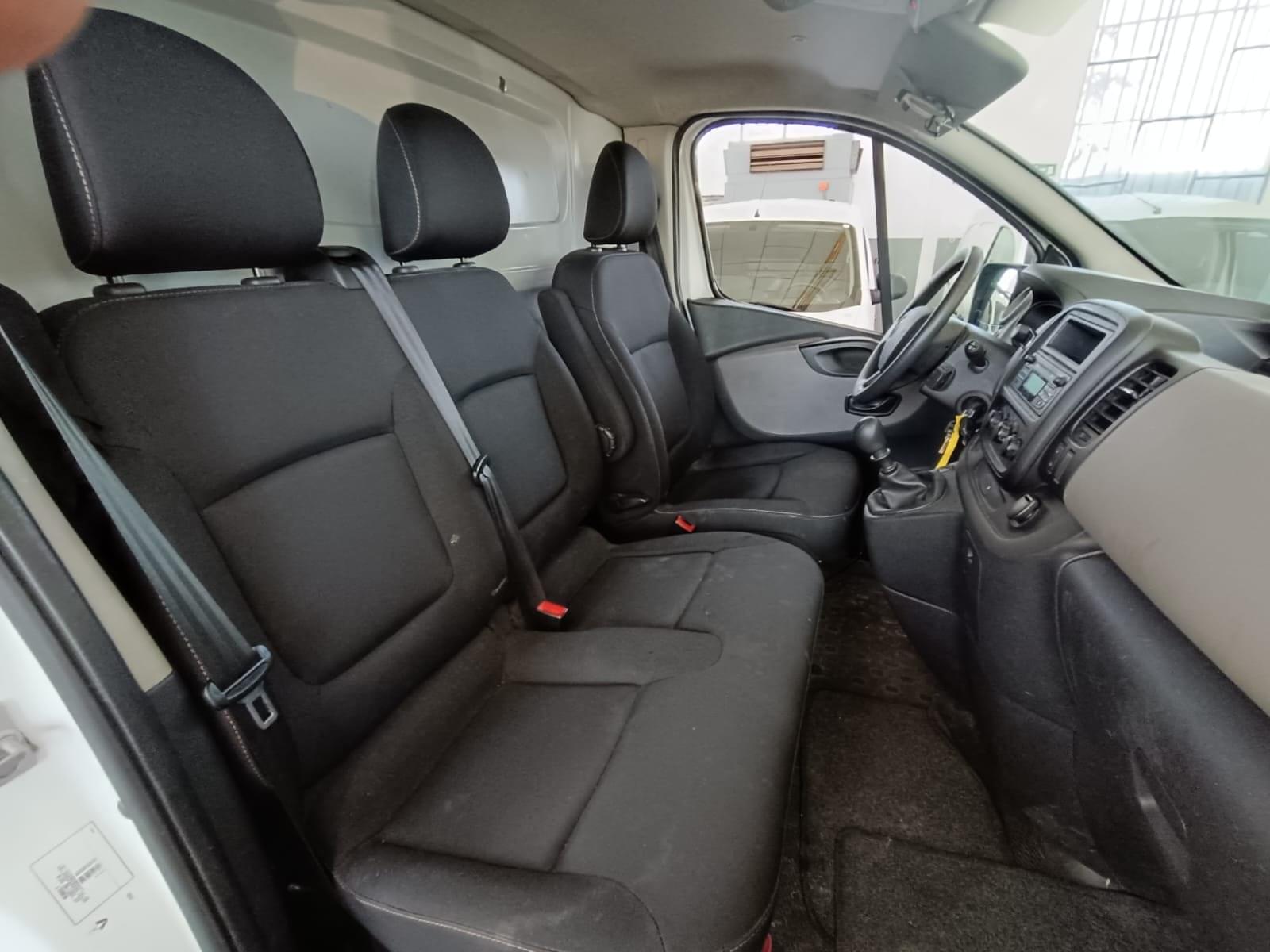 RENAULT TRAFIC 1.6 DCI 88KW PANEL VAN 27 L1H1 E6 12 