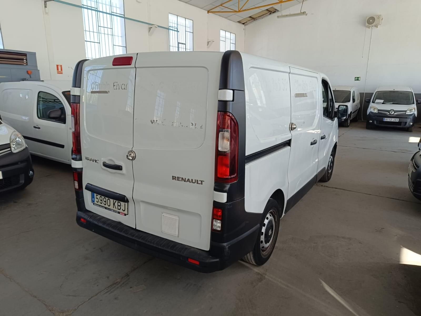 RENAULT TRAFIC 1.6 DCI 88KW PANEL VAN 27 L1H1 E6 4 
