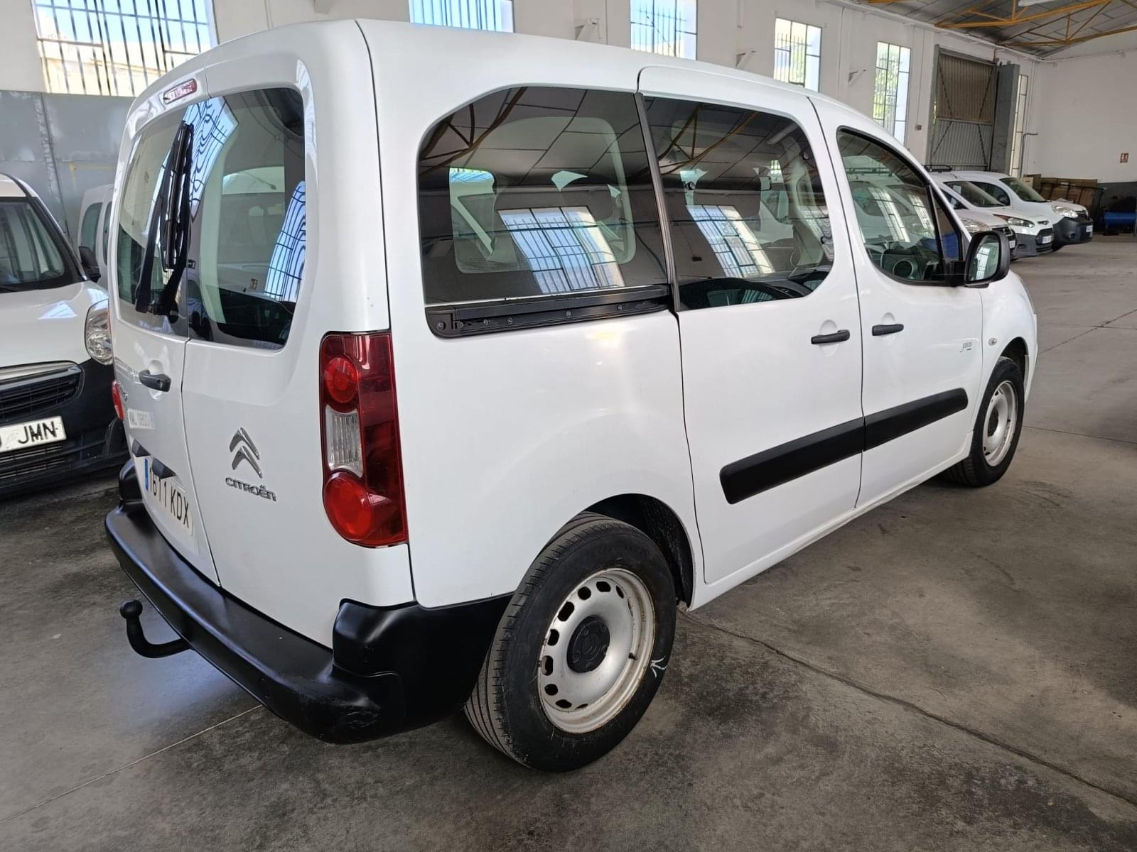 CITROEN BERLINGO MULTISPACE 5 PLAZAS LIVE EDIT.BLUEHDI 5 
