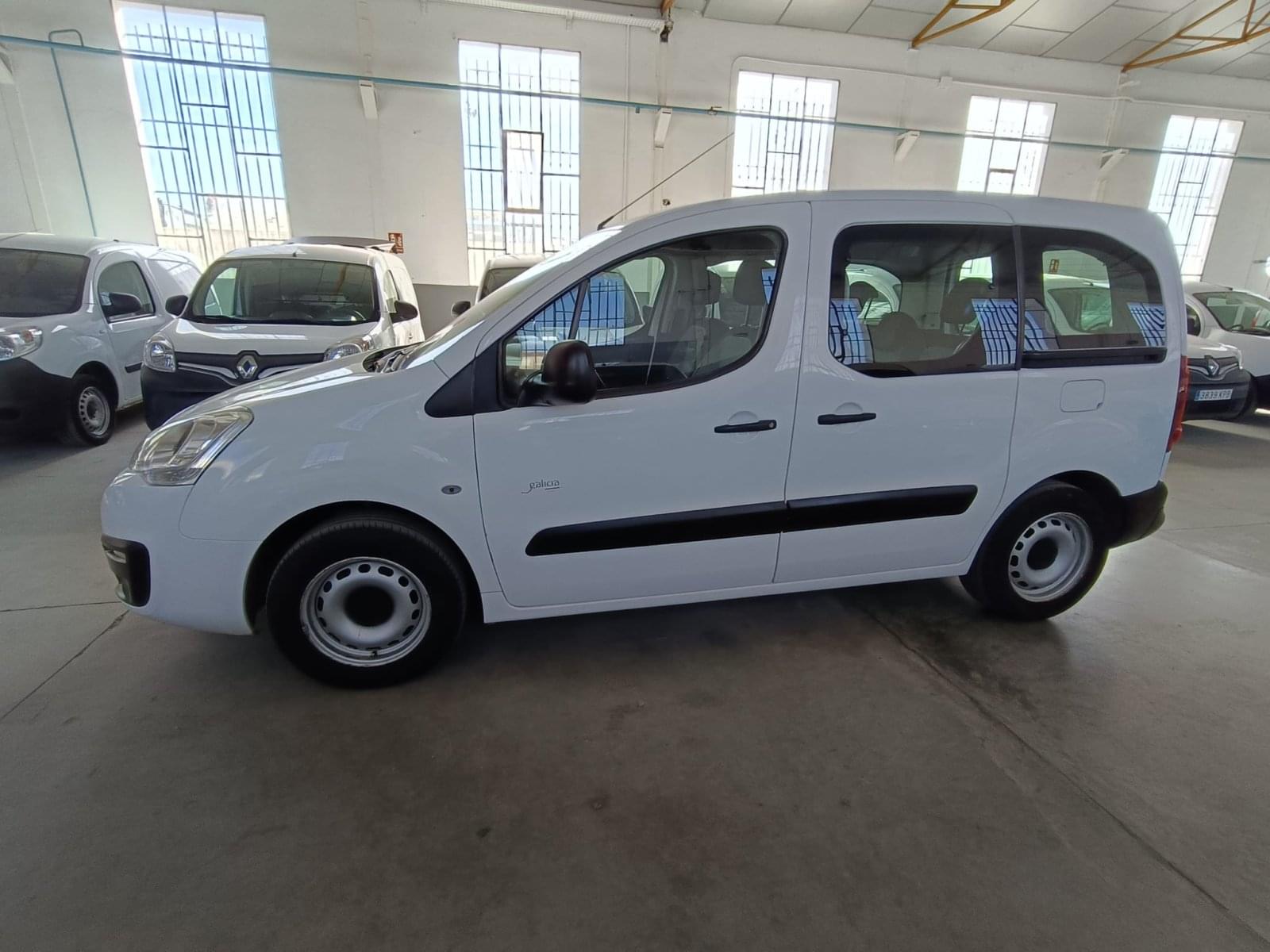 CITROEN BERLINGO MULTISPACE 5 PLAZAS LIVE EDIT.BLUEHDI 6 