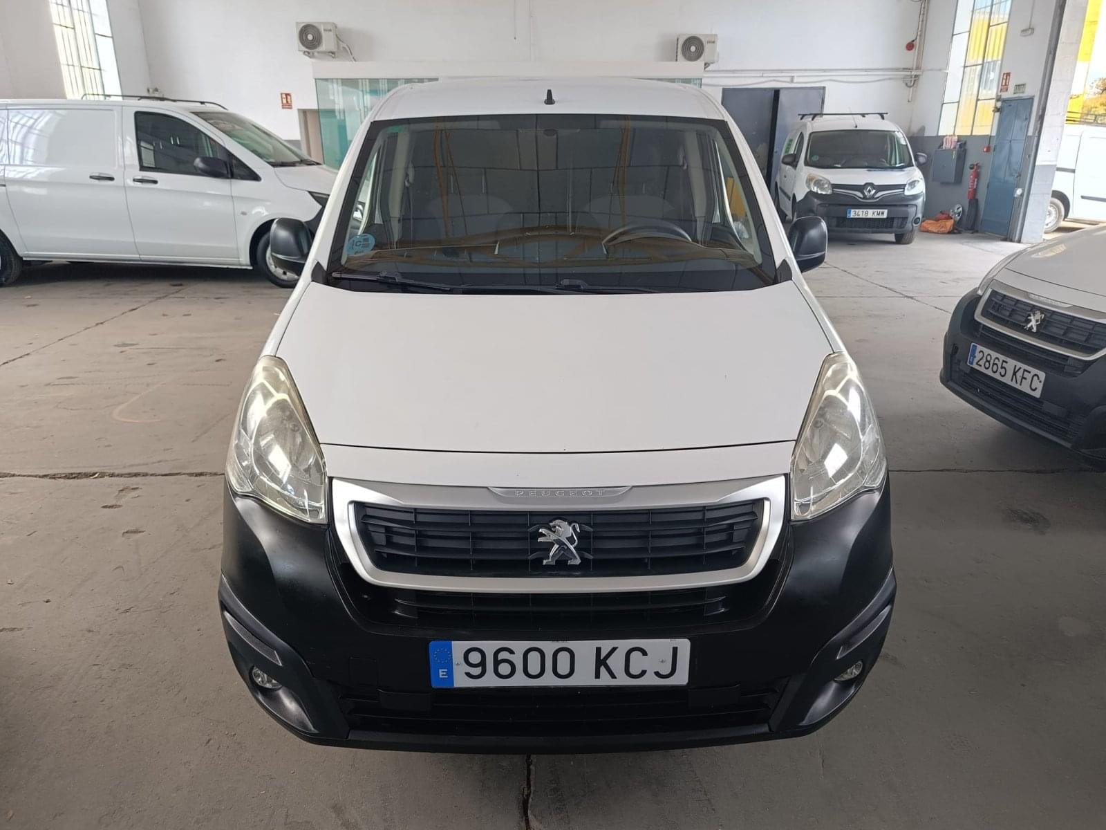 PEUGEOT PARTNER Furgón 1.6BlueHDI Confort L1 1560cm³, 3P 2 