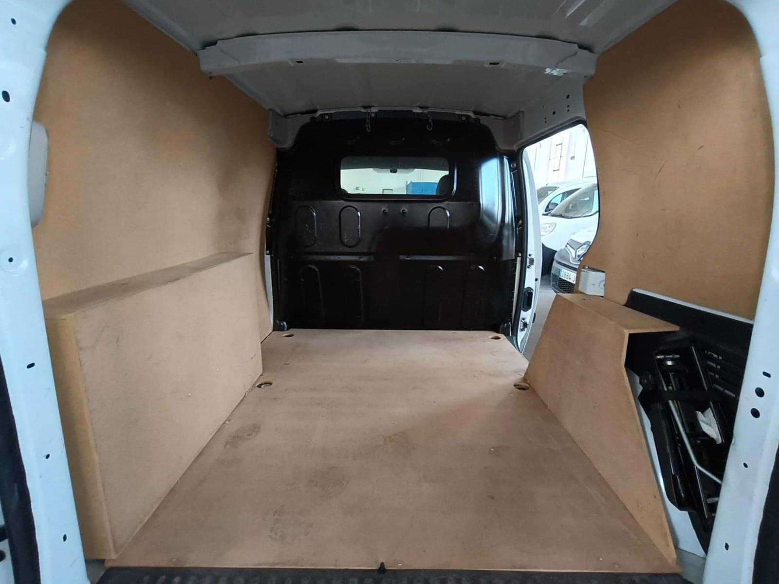 CITROEN JUMPY FURGóN DIESEL JUMPY FG. BLUEHDI TALLA M 9 