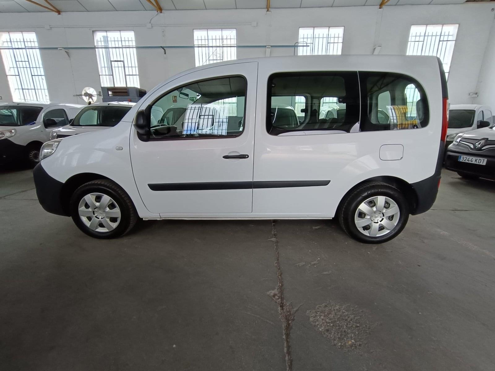 RENAULT KANGOO COMBI 1.5 DCI 55KW EN. PROFES. COMBI M1-AF E6 4 