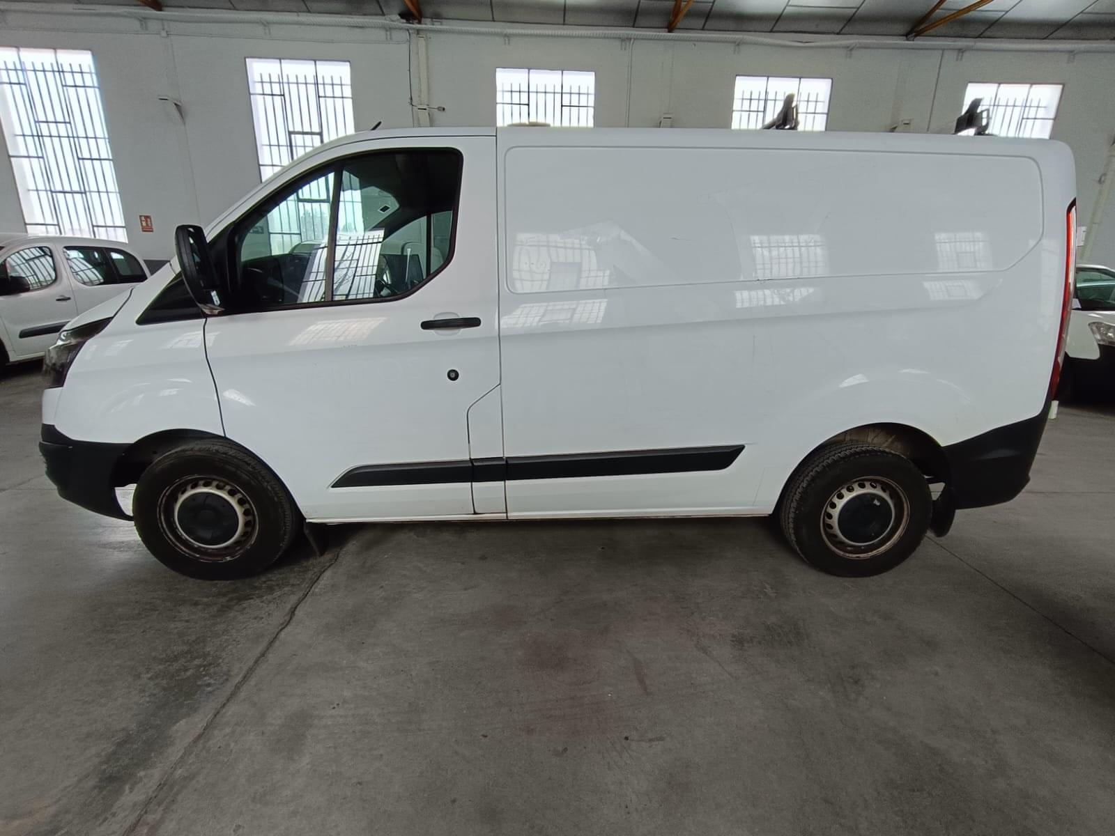 FORD TRANSIT CUSTOM VAN 2.0 TDCI 77KW 250 L1 AMBIENTE 3 